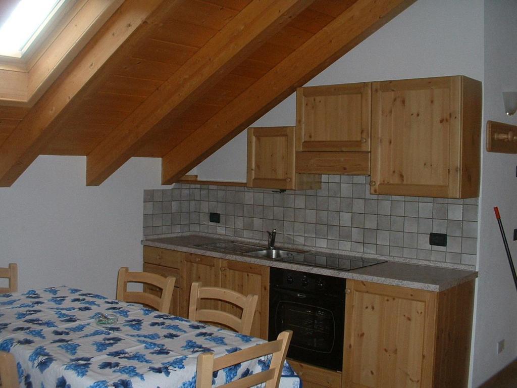 Casa Vacanze Sablonera Bormio Habitación foto